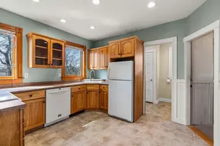 41-43 Highland Ave, Chelmsford, MA 01863 - Photo 8