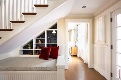 34 Pilgrim Rd, Newton, MA 02468 - Photo 10