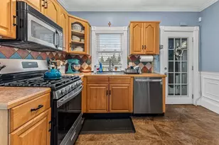 125 Vine St, East Providence, RI 02914 - Photo 20