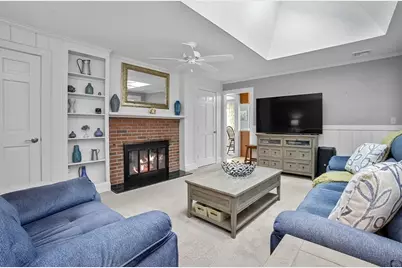 221 High St, Canton, MA 02021 - Photo 16