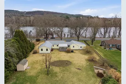 37 River Rd, Deerfield, MA 01373 - Photo 2