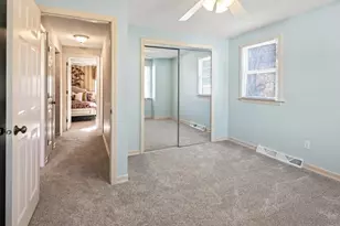 157 Wildwood Ave, Springfield, MA 01118 - Photo 22