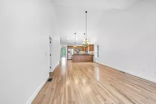 48 Beech Hill Rd, West Springfield, MA 01089 - Photo 16