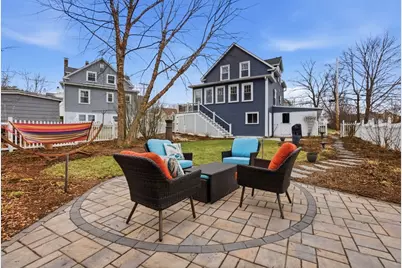 32 Broadway Ave, Ipswich, MA 01938 - Photo 4