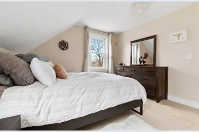 32 Broadway Ave, Ipswich, MA 01938 - Photo 16