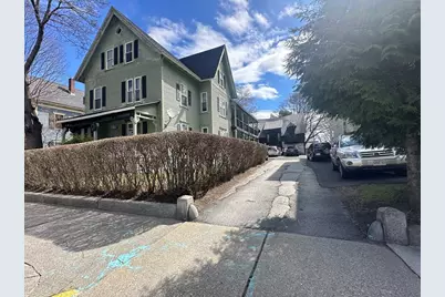 39 Woodland St, Worcester, MA 01610 - Photo 1