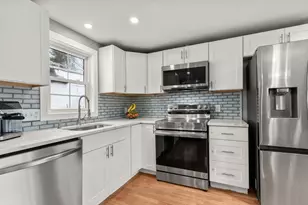 1790 Massachusetts Ave, Lunenburg, MA 01462 - Photo 2