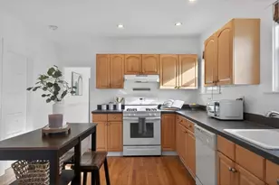 102 Grant, Somerville, MA 02145 - Photo 12