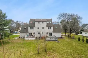 131 West St, Mansfield, MA 02048 - Photo 2