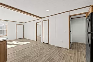 200 North St, Danvers, MA 01923 - Photo 22