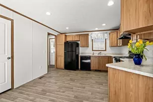 200 North St, Danvers, MA 01923 - Photo 20