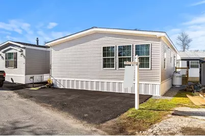 200 North St #23-B, Danvers, MA 01923 - Photo 1