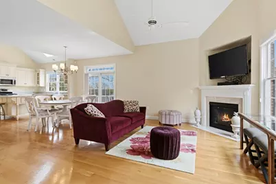 900 Lynnfield Street #37, Lynnfield, MA 01940 - Photo 4