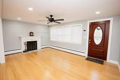 562 Tremont St, Taunton, MA 02780 - Photo 14