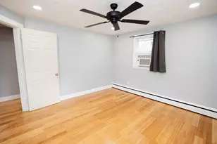 562 Tremont St, Taunton, MA 02780 - Photo 22