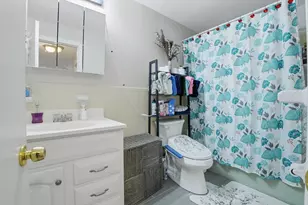 180 Main St, Bridgewater, MA 02324 - Photo 12