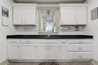 40 Pierce, Lunenburg, MA 01462 - Photo 8