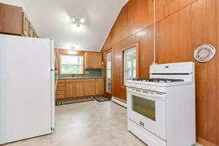 30 Sunset Ln, Lunenburg, MA 01462 - Photo 6