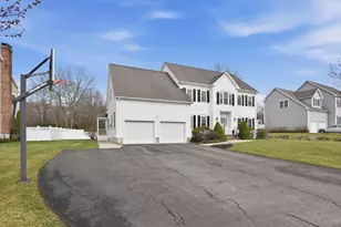 35 Paddock Dr, Plainville, MA 02762 - Photo 38