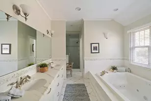 385 Barnes Rd, Oak Bluffs, MA 02557 - Photo 22