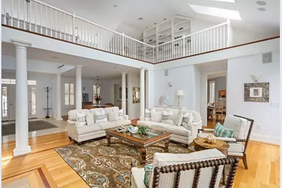 385 Barnes Road, Oak Bluffs, MA 02557 - Photo 10