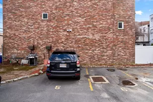 63 Maverick Square, Boston, MA 02128 - Photo 22