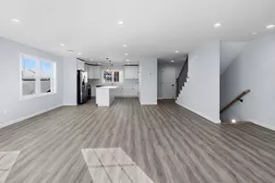 206 Durfee St, Fall River, MA 02720 - Photo 2