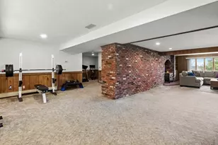 102 Spring Ln, Canton, MA 02021 - Photo 28