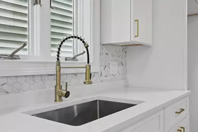 9 Cross Street, Somerville, MA 02145 - Photo 6