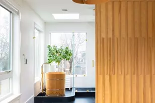 102 Fuller St, Brookline, MA 02446 - Photo 8