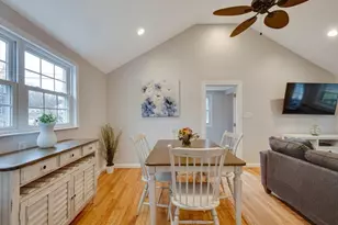 26 4th Ave, Billerica, MA 01821 - Photo 8