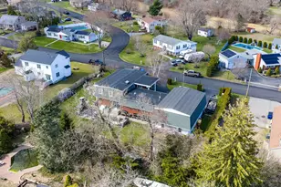 6 Middlefield Pl, Acushnet, MA 02743 - Photo 8