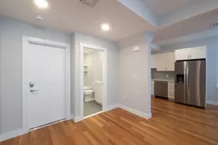 78 Gibbs St, Brookline, MA 02446 - Photo 6