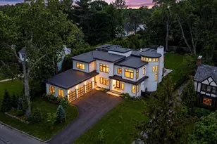 43 Claremont St, Newton, MA 02458 - Photo 4