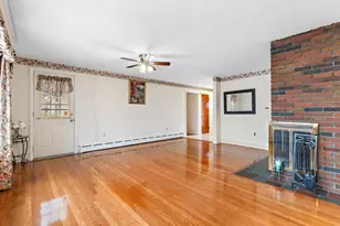 21 Trinity Ave, Worcester, MA 01605 - Photo 14