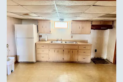 18 Driscoll St, Peabody, MA 01960 - Photo 34