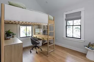 112 Holworthy St, Cambridge, MA 02138 - Photo 12