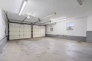 8 Crescent St, Tewksbury, MA 01876 - Photo 34