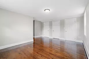 8 Crescent St, Tewksbury, MA 01876 - Photo 22