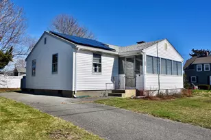 17 Abington Ave, Plymouth, MA 02360 - Photo 4