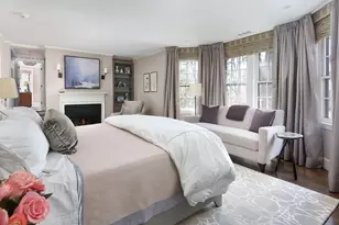 39 Worthington Rd, Brookline, MA 02446 - Photo 16