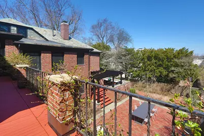 39 Worthington Rd, Brookline, MA 02446 - Photo 32