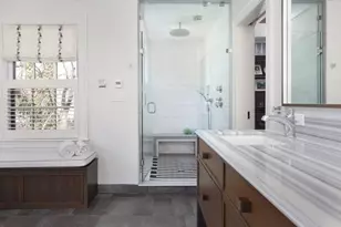 39 Worthington Rd, Brookline, MA 02446 - Photo 20