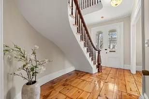 37 School St, Merrimac, MA 01860 - Photo 22