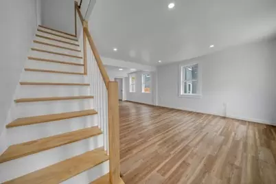 19 Oliver St, Lowell, MA 01954 - Photo 14