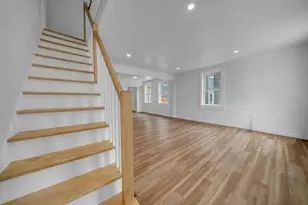 19 Oliver St, Lowell, MA 01954 - Photo 14