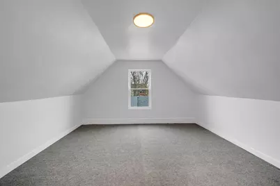 19 Oliver St, Lowell, MA 01954 - Photo 10