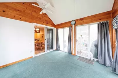 97 Marion Dr, Northbridge, MA 01588 - Photo 10