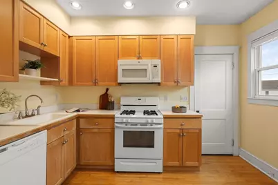 1 Clayton St #1, Watertown, MA 02472 - Photo 16