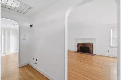 15 Kingoke Ln, Springfield, MA 01119 - Photo 14